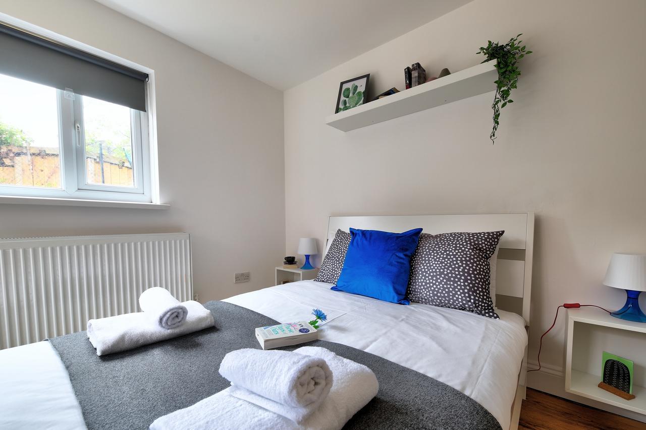 Willesden Short Let London Apartments Wembley Dış mekan fotoğraf